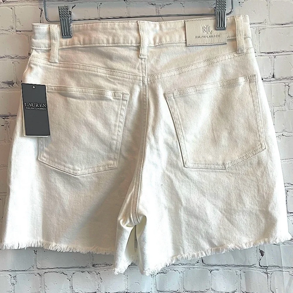 NWT Lauren Ralph Lauren White Jean Shorts Size 8 - Picture 1 of 5